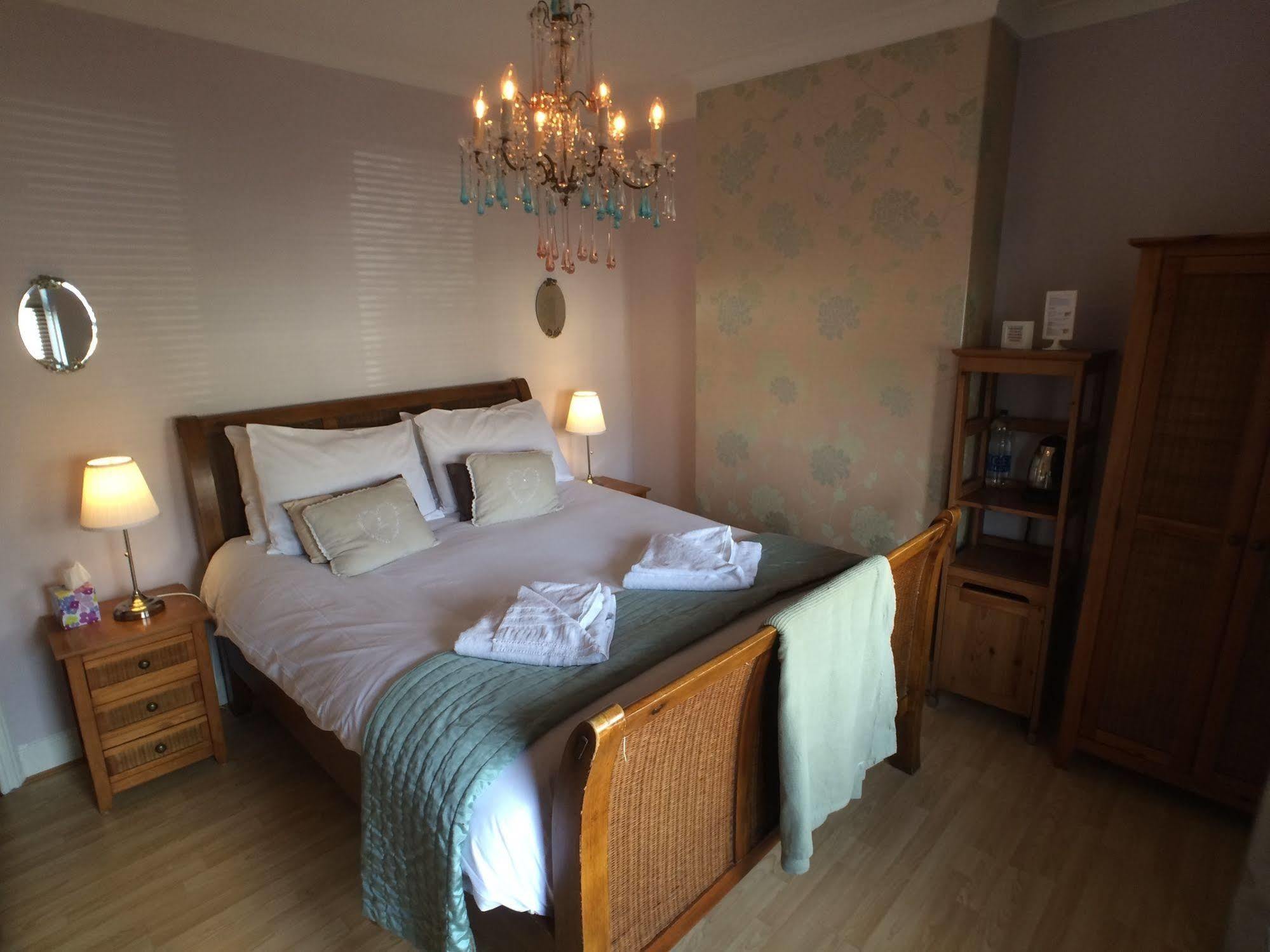 Ty Rosa Rooms カーディフ エクステリア 写真